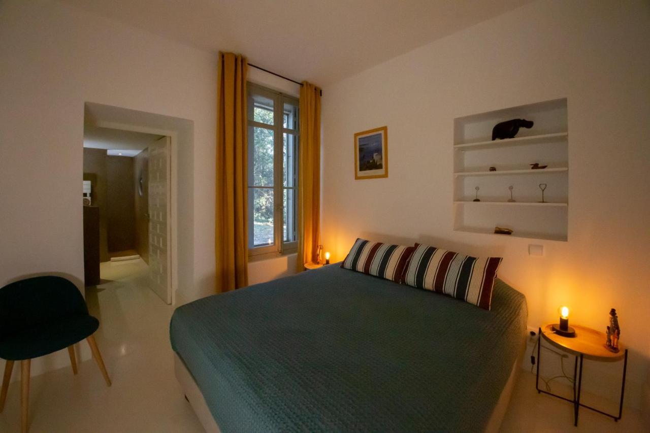 Mas Des Becasses, En Provence - 22 Personnes Villa Arles Dış mekan fotoğraf